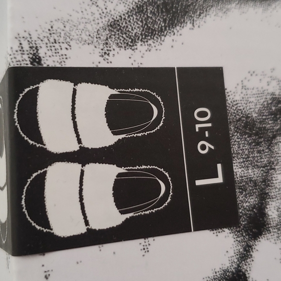 P2007   Jenni Intimates Happy Merry & Cozy Slippers Peachskin Large 9-10 - Picture 5 of 11